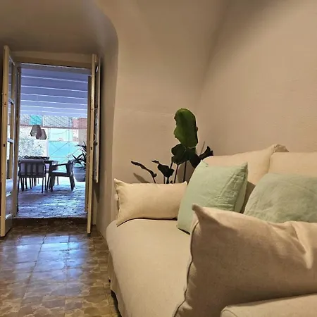 Casa Al Centre De Сasa de vacaciones Verges